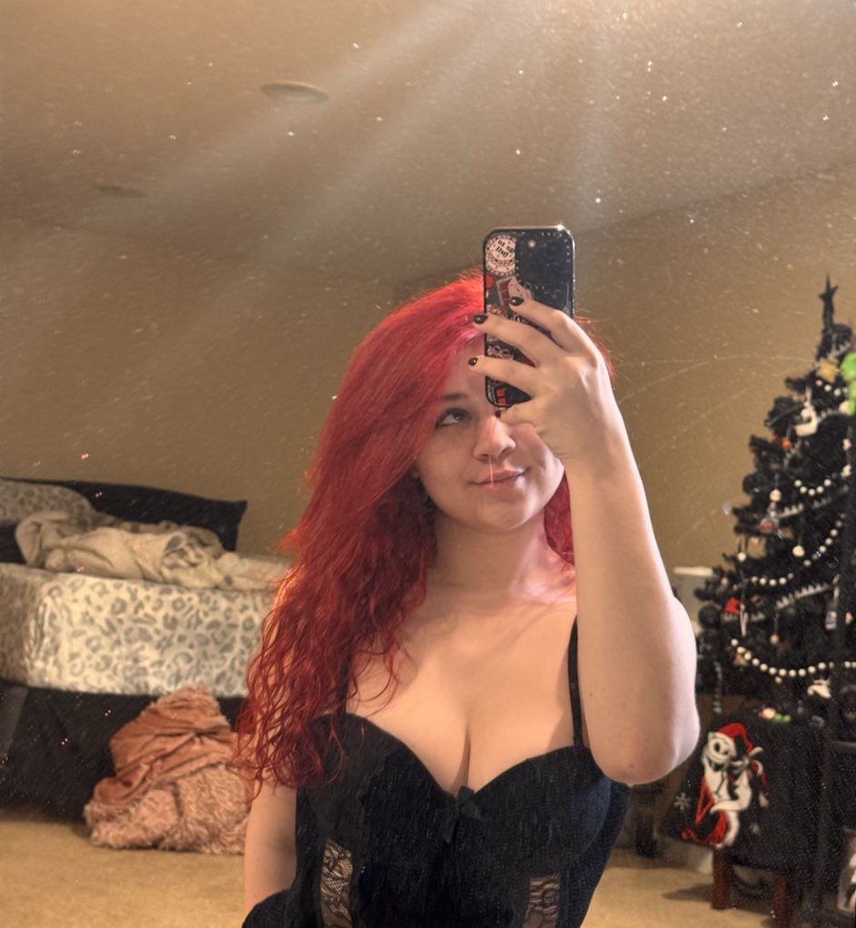 🍩goal vids posted on my OF check it out :). [running a promotion on the VIP rn!]

VIP⬇️

onlyfans.com/hotamber03

Free⬇️

onlyfans.com/redhotlove03