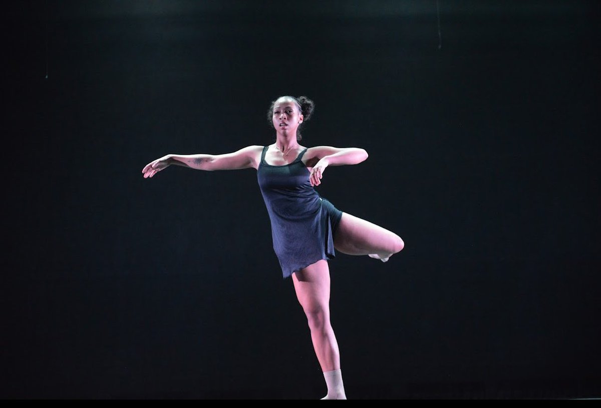 hhs_prncpl's tweet image. It was a fabulous Senior Dance Showcase this past weekend! Great job #classof2025 Thank you for the memories! @HenricoHighSch 💚💛