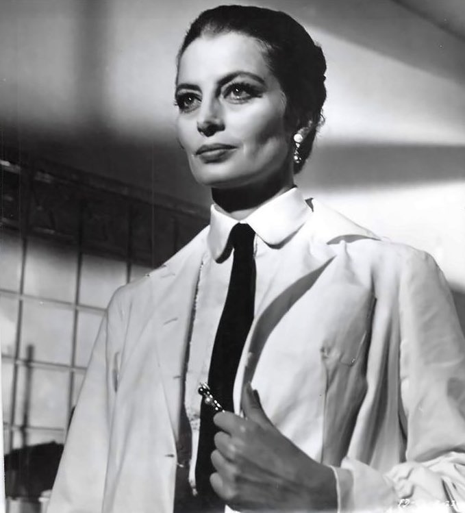 capucine as dr. saforet in ‘fraulein doktor’, 1969 🤍