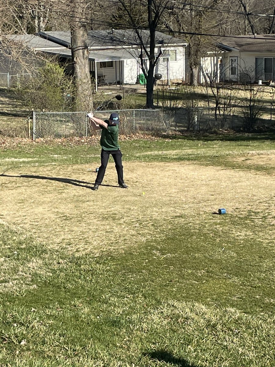 FarmGolf's tweet image. Orchard Farm won a close match against Duchesne 180-187. Our next event is Monday when the varsity team will compete in the Bogey Hills Tournament.