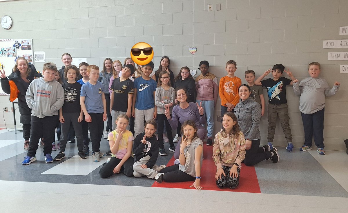 MsLewislearners's tweet image. Running Club Wednesdays - my favourite day to do warm-ups,  circuits, tabatas, and cool down exercises. Great fun! Great community! @StJamesOCSB @runottawa