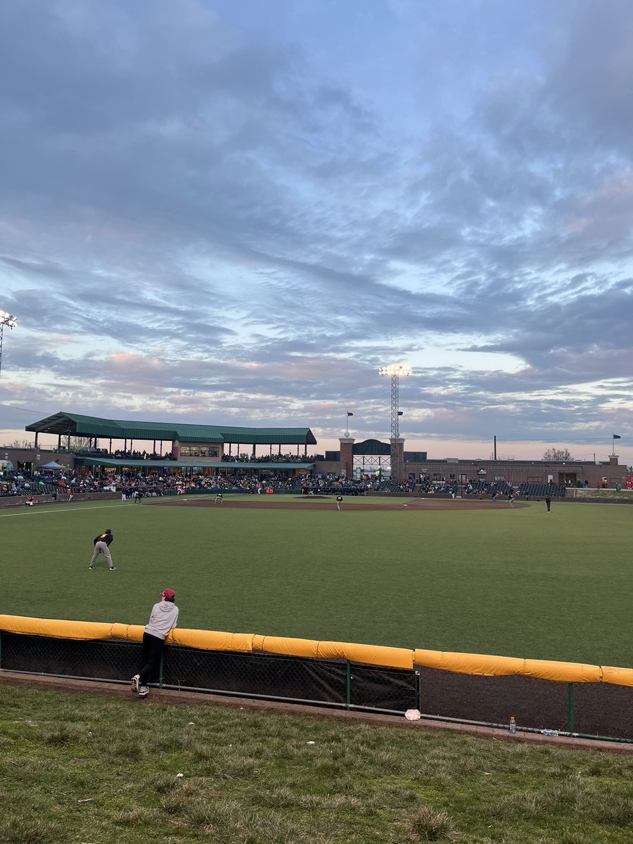 11u St Louis Rawlings Tigers tweet media