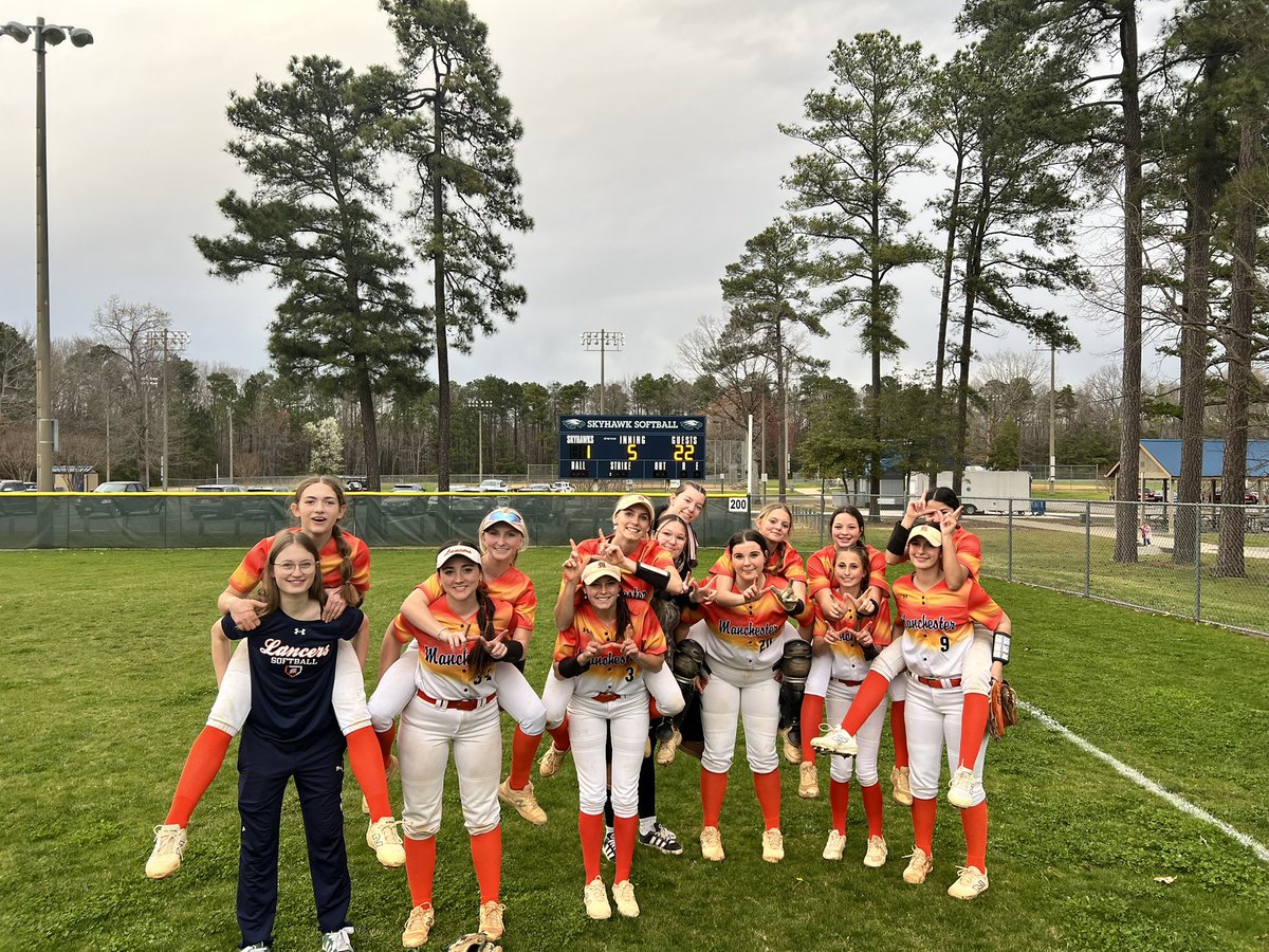 LancerSoftball tweet media