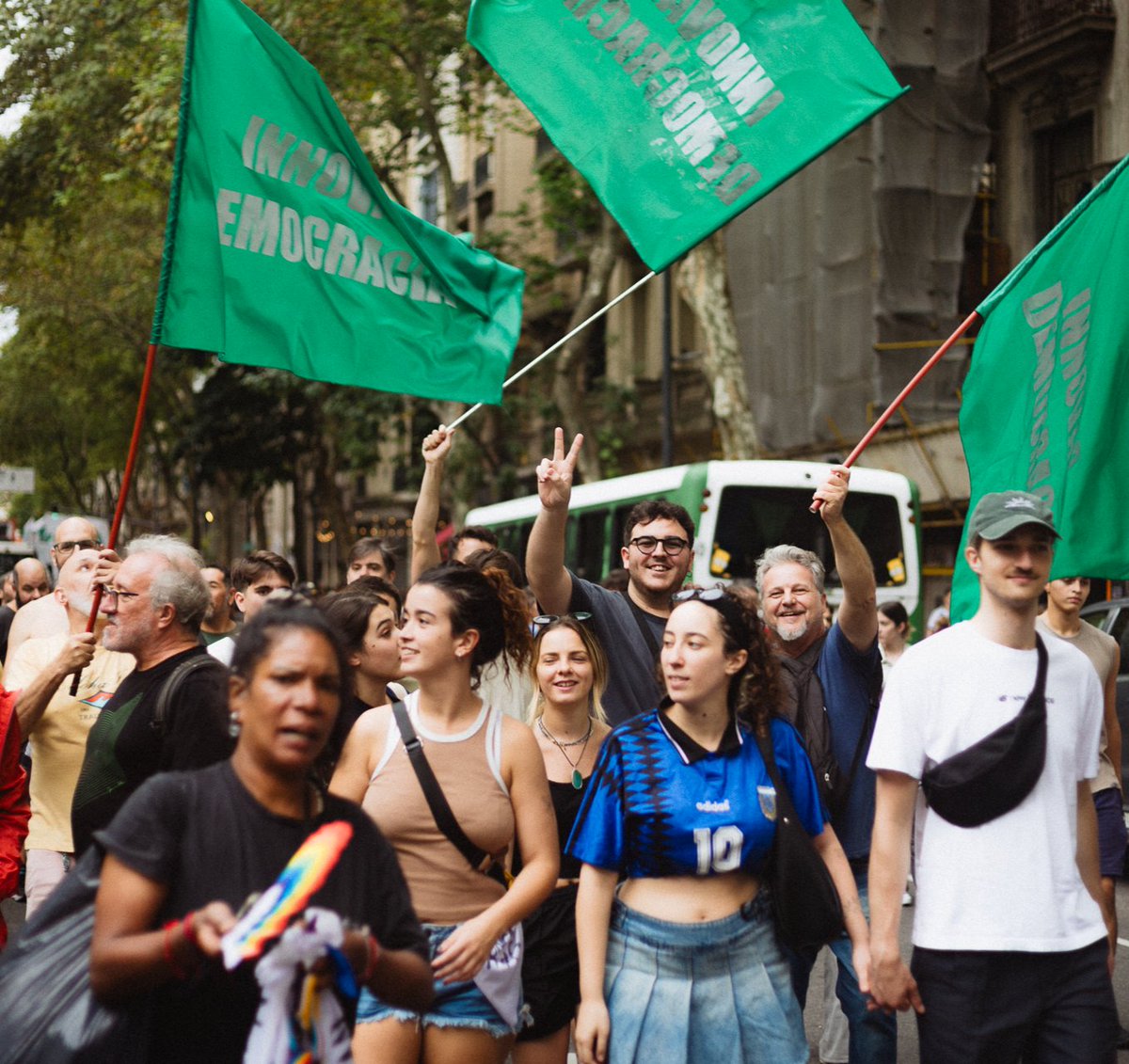 JavierGentilini's tweet photo. Este 24 de marzo, a 49 años del último golpe militar, marchamos con @Innovardemoc no sólo por #MemoriaVerdadYJusticia ; sino también en contra del gobierno de Milei, como continuador de la política económica de la Dictadura. https://t.co/s7UFq1Zlgg