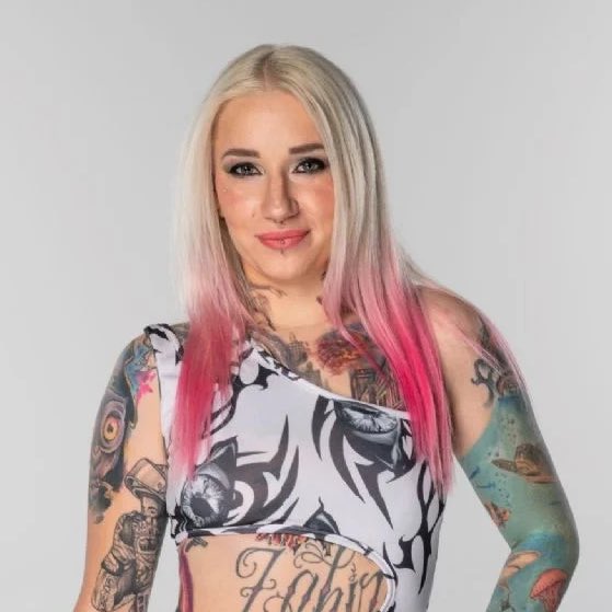 julianation_'s tweet photo. A quién bancas?
#granhermano 

❤️ Luz

🔄 Katia https://t.co/vVqPrdHC0n