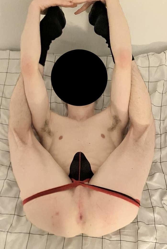 🇺🇸 Do you like it ? Tell me in comment what would you do to me right now 🐶😈

🇫🇷T’aimes ? Dit moi en commentaire ce que tu me fais là tout de suite 🐶😈

RT pour que je continue à poster cette soirée hot 🥵🥵