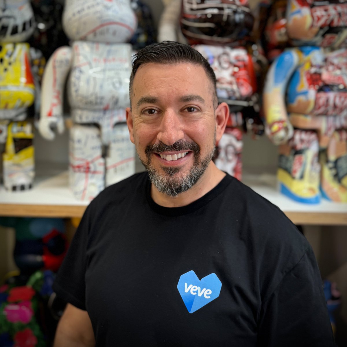 🔥 VeVe is making waves in Forbes 🔥 

Full Article: bit.ly/4iDdkGE

Our Co-CEO Ben Rose <a href="/mrbenrose/">Ben Rose</a> shares how VeVe is redefining digital collecting and leading the space! 🚀 From our incredible community to our vision for the future, this article by @davidprosserind is