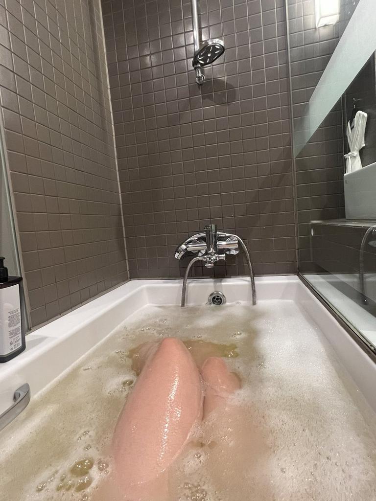 심심 🫠
#맘눌뎀