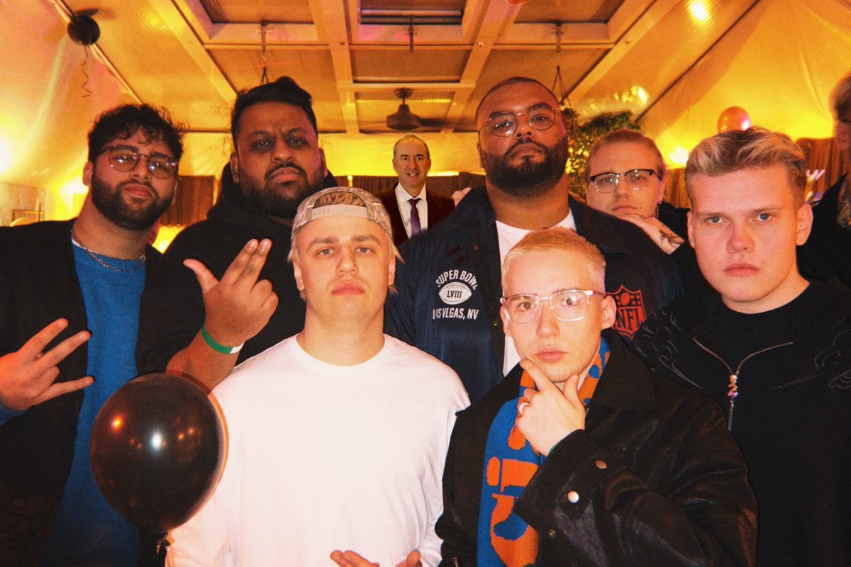 Sogar der Hubi war dabei!
Hat viel Spaß gemacht das Bild zu machen.