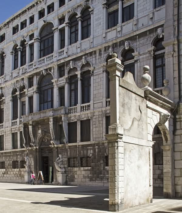 Simone Venturini (@simonventurini) on Twitter photo Il <a href="/ConservatorioVe/">ConservatorioVenezia</a> ha avviato un progetto di restauro per riportarlo al suo antico splendore e garantirne la conservazione.
Grazie ad #ArtBonus2025, chiunque può offrire il proprio supporto: un semplice voto online sul sito del programma può fare la differenza. Il <a href="/ConservatorioVe/">ConservatorioVenezia</a> ha avviato un progetto di restauro per riportarlo al suo antico splendore e garantirne la conservazione.
Grazie ad #ArtBonus2025, chiunque può offrire il proprio supporto: un semplice voto online sul sito del programma può fare la differenza.