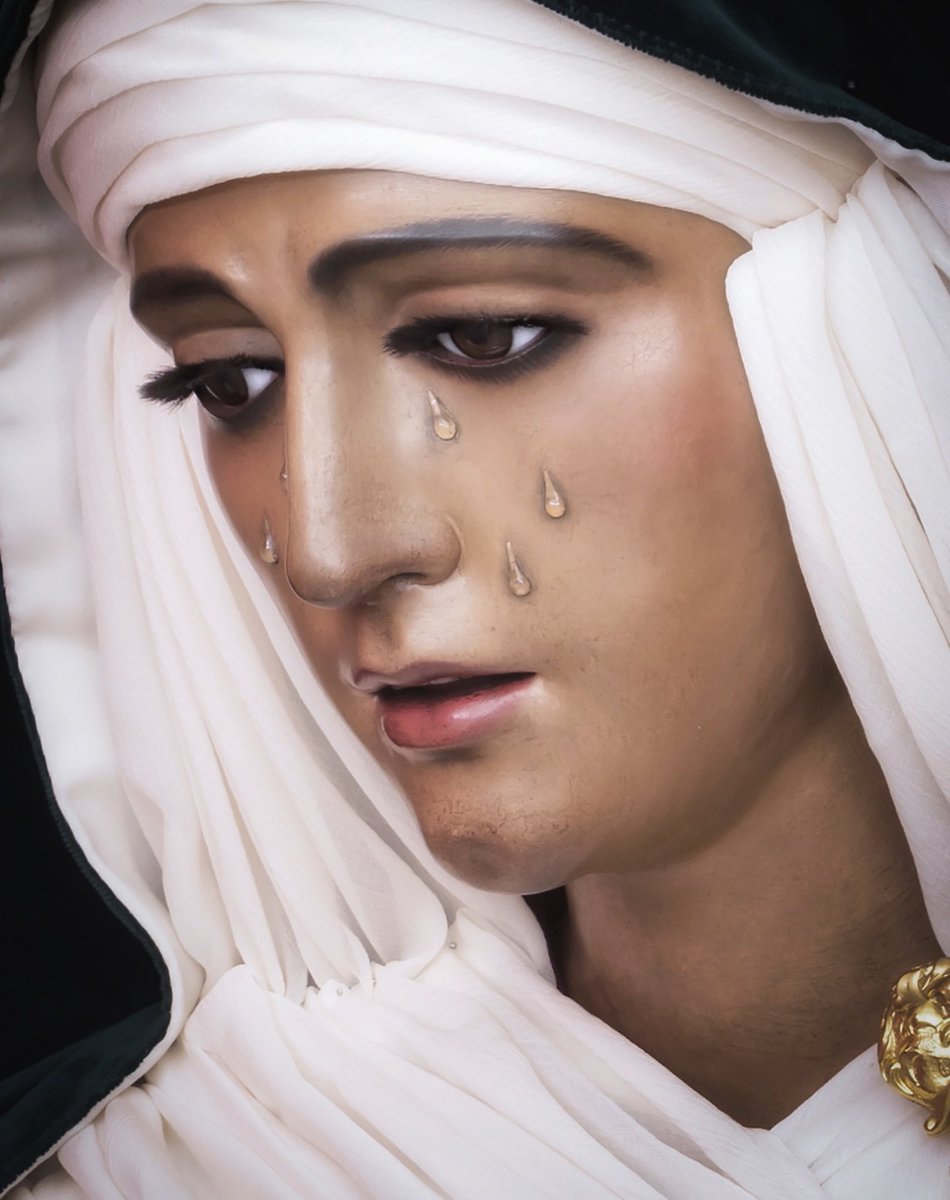 “En el corazón de toda persona anida la ESPERANZA como deseo y expectativa del bien, aun ignorando lo que traerá consigo el mañana”. #EsperanzadeTriana