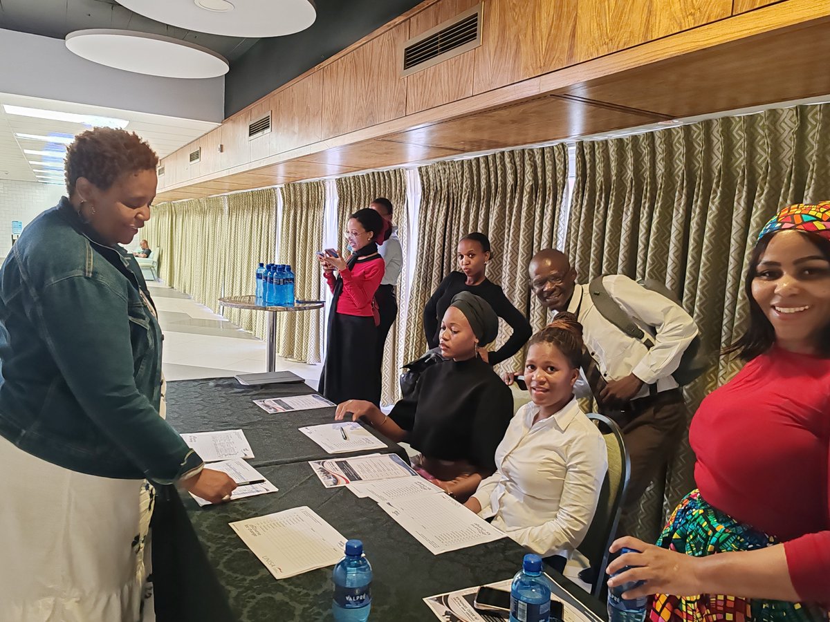 UnisaTransform1's tweet photo. ☀️#Join us for our B-BBEE seminar discussing Rethinking Systems and Policies for Substantive Transformation @Unisa.📣
#UnisaDLTBBBEESeminar⚡️⚡️
#RethinkingSystems&Policies🪂
#UnisaTransformation🎊
#Jointhediscourse✊🏿 https://t.co/BYpddfANr8