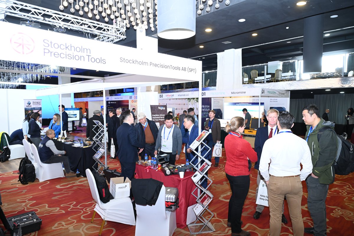 [English Below]
📍 Монголын Үйлдвэрлэлийн Геологичдын Холбоо-ны санаачилгаар 2009 оноос хойш жил бүр зохион байгуулж ирсэн "МОНГОЛЫН ГЕОЛОГИ, ХАЙГУУЛ 2025" 16 дахь удаагийн чуулга уулзалт, үзэсгэлэн “Эрэл, хайгуулыг дэмжих нь” 🔍🌏 сэдвийн дор өнөөдөр эхэллээ.

Уг чуулга уулзалт,