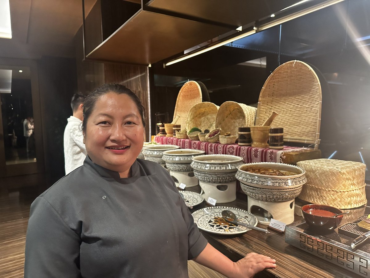 makesyoucakes's tweet photo. Delhi, go check out the Naga food carnival (dinner only) at Roseate House in Aerocity happening till 30th March. A buffet lovingly put together by one of Nagaland’s best chefs (first Naga chef winner!), Aketoli Zhimomi. https://t.co/2cfsocH8vt https://t.co/yju4T5eVRi