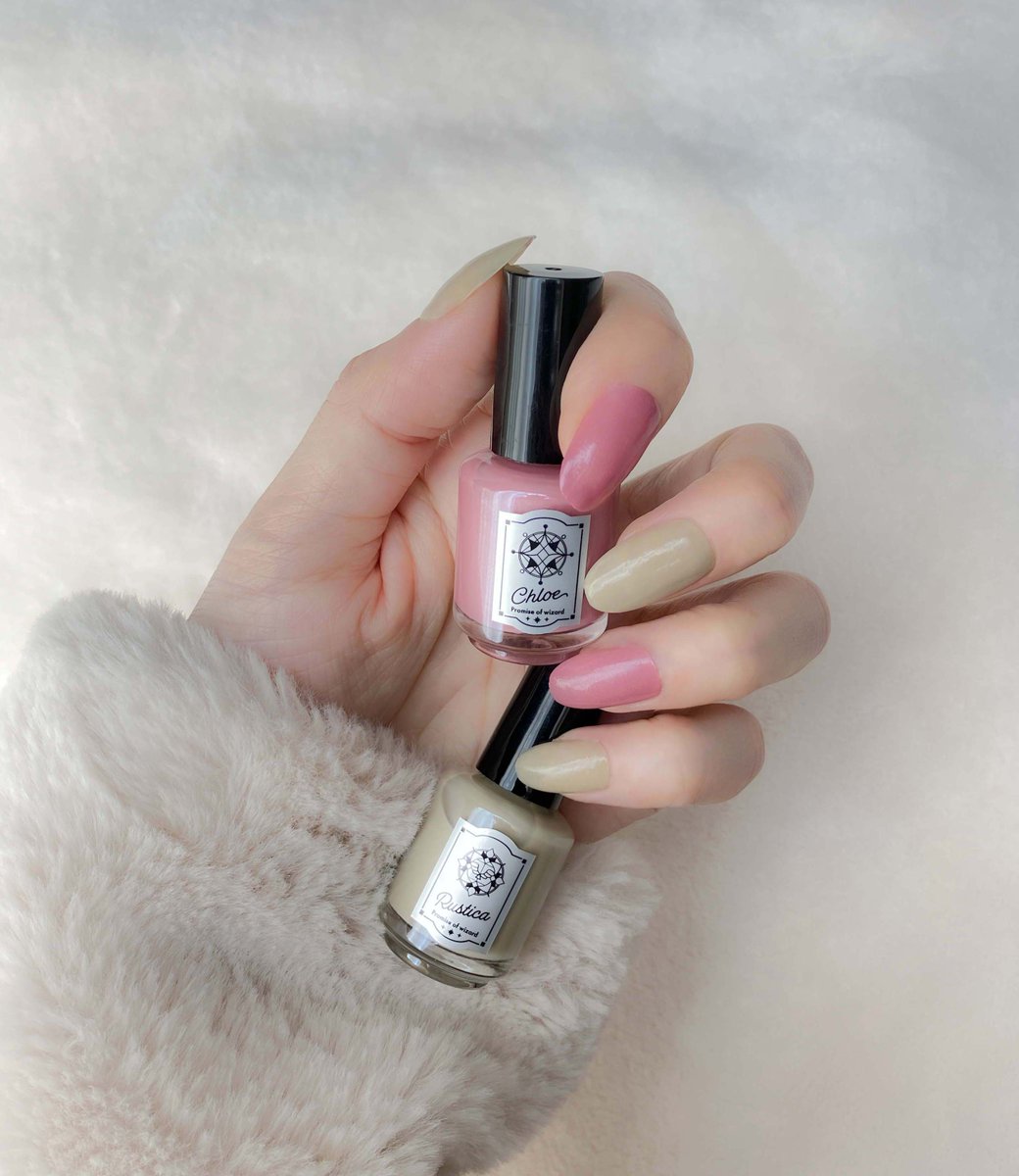 好評発売中／ 魔法使いたちのカラーを指先にぜひ💅 ネイルカラーは