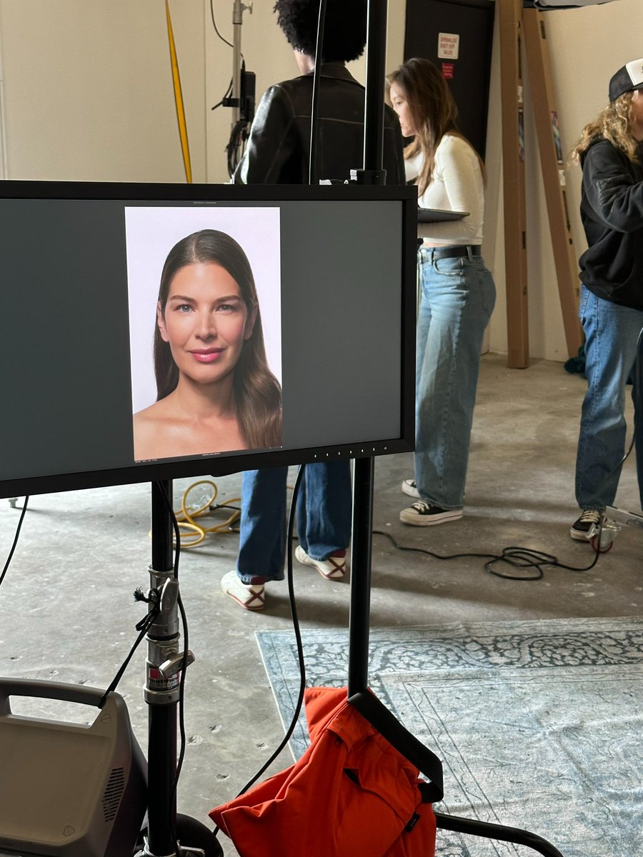 Fresh-faced and ready for my shoot with <a href="/drmtlgy/">DRMTLGY</a> 🤩 SO excited because I’ve been using DRMTLGY for a few years now and an actual customer! To be asked to be one of their models for todays shoot (I didn’t think I’d still be modeling at 50 😆) I’m grateful for the opportunity 🙏🏼❤️