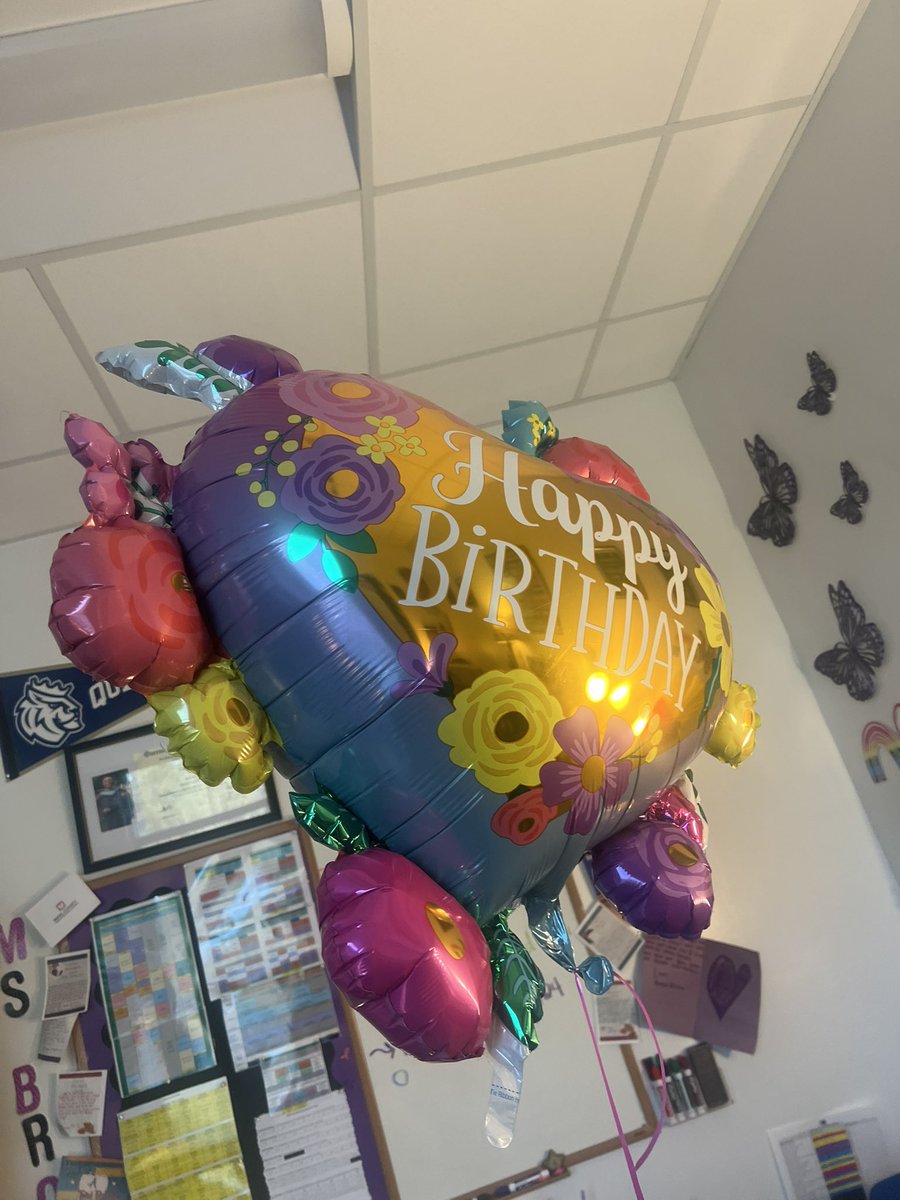 APCrystalJBrown's tweet photo. My Birthday is March 29 and I’m being spoiled 💜 #birthdaygirl #Aries https://t.co/QdSQpMEwe5