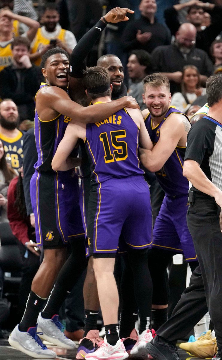 missysinghsongs's tweet image. This is my favorite picture ever!! 😮‍💨