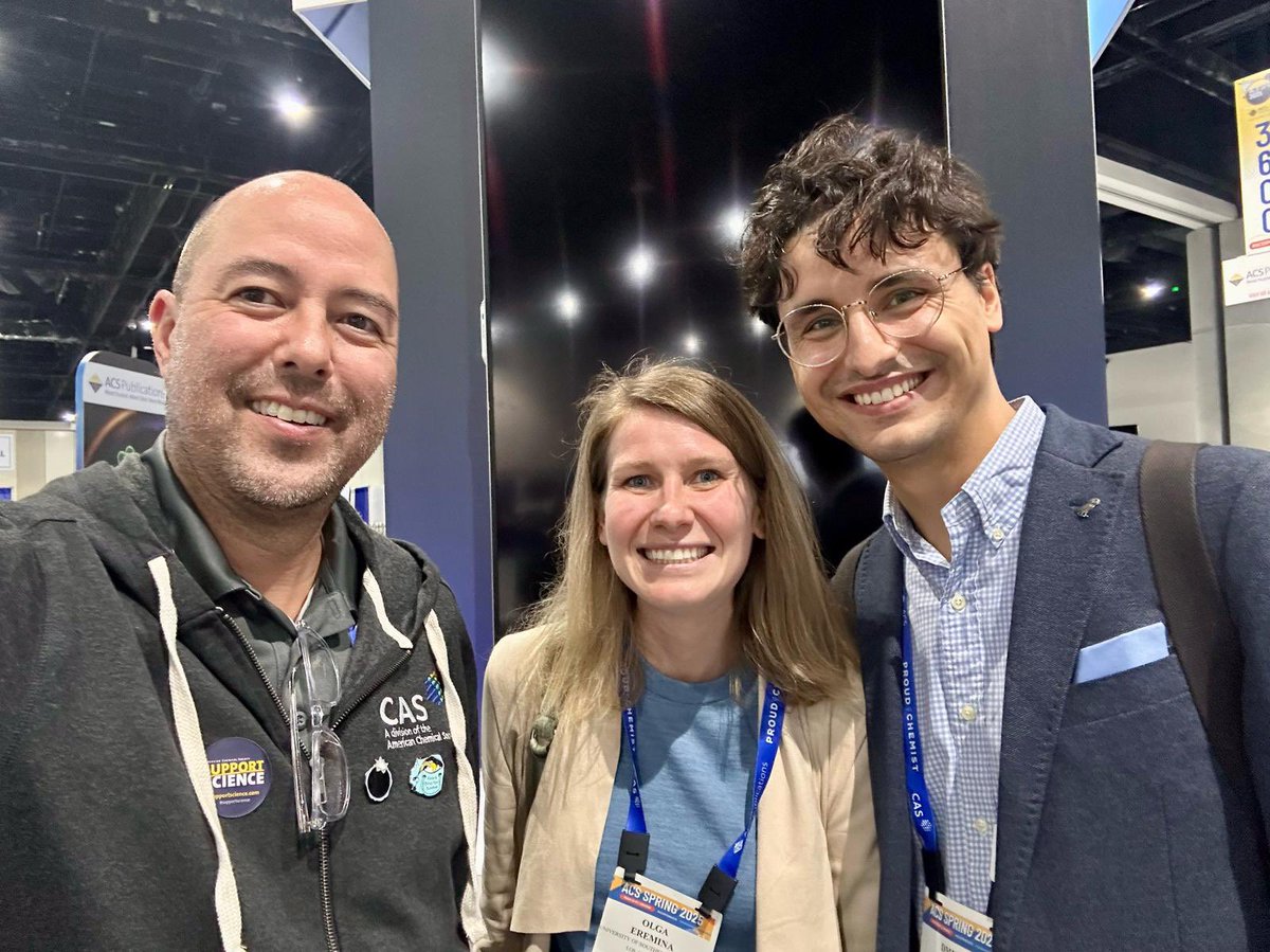 The real highlight of #ACSSpring2025? A pro-level selfie with <a href="/petercarlton/">Peter Carlton</a>! Expertly taken by the legend himself 🤳