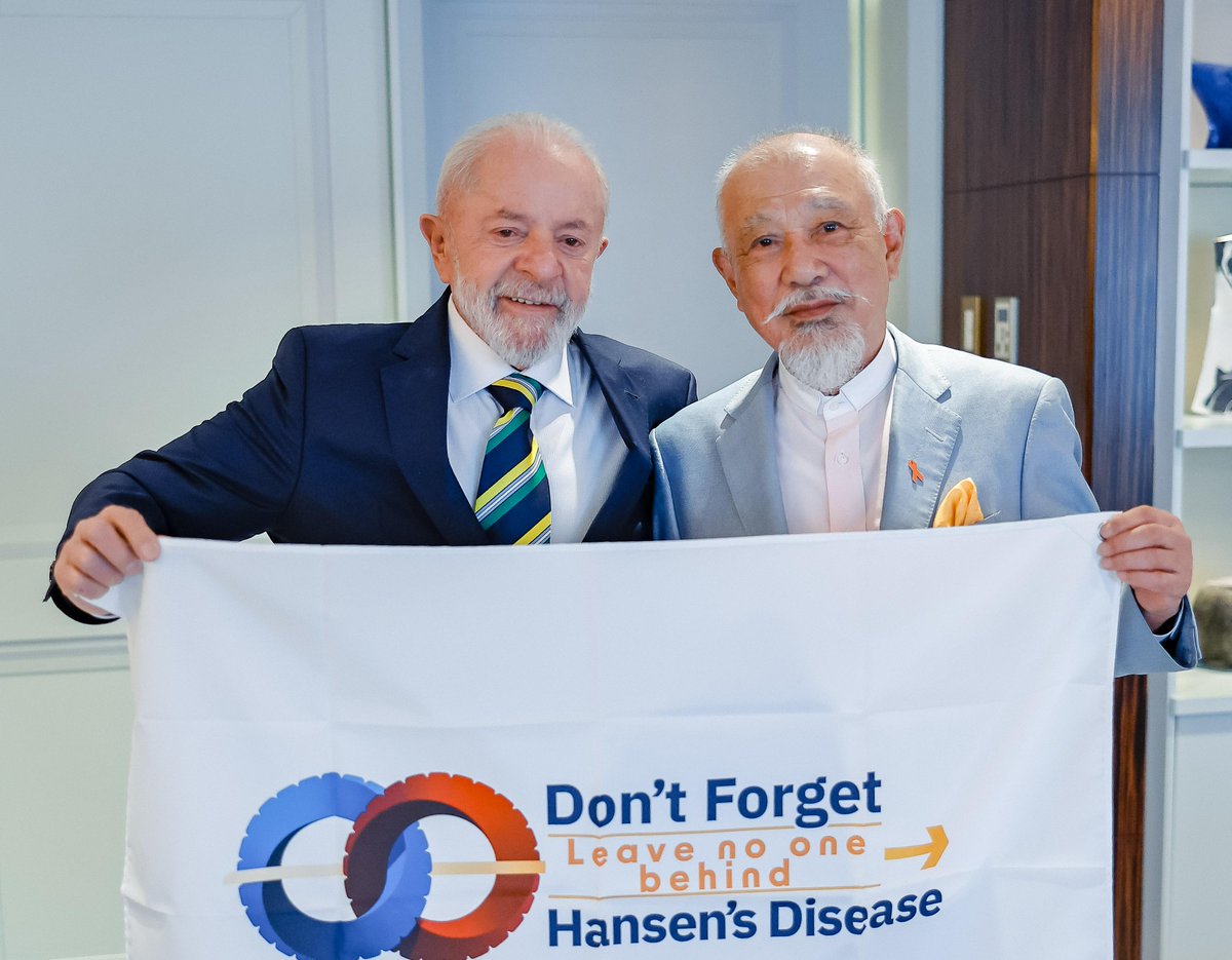 Yesterday, WHO Goodwill Ambassador for Leprosy Elimination, Yohei Sasakawa, met with Brazilian President Luiz Inácio Lula da Silva during his visit to Japan.

President Lula reaffirmed his strong commitment to fighting against leprosy in Brazil.