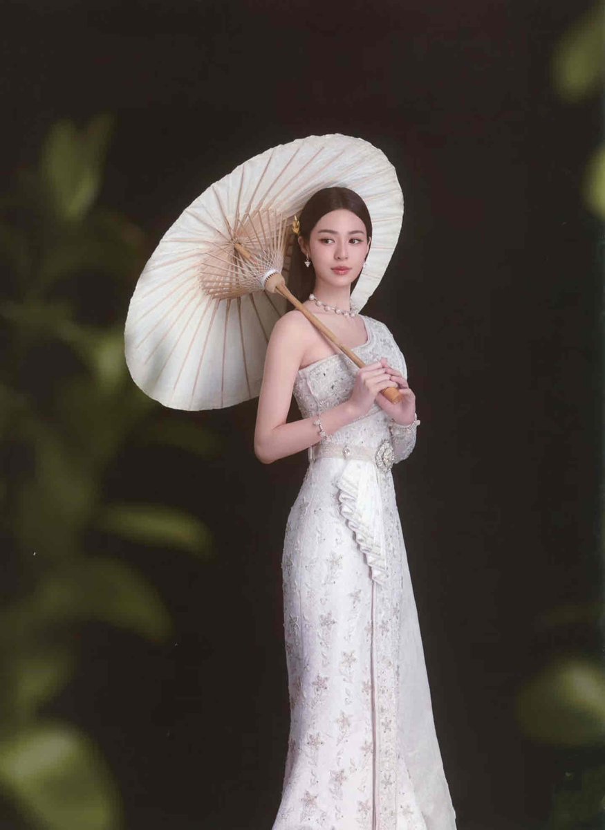 Songjong0's tweet image. 谁还没看过这组大眼👀lingling

#SparklexLingLingKwong
#linglingkwong #หลิงหลิงคอง‌ 
@linglingsirilak @Sparklewhite_TH