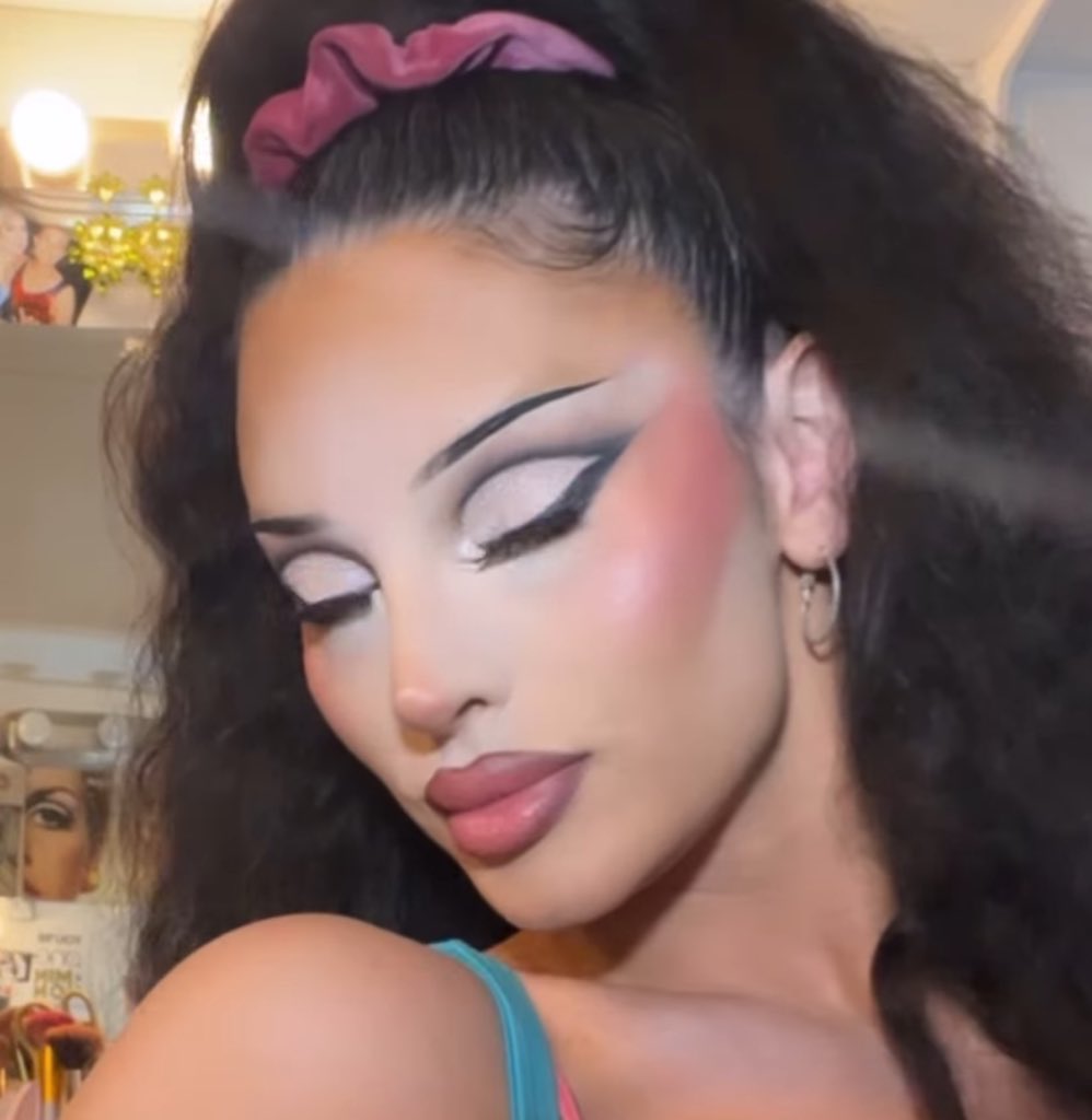 Blush’s mug is insaneeeee 🎀✨