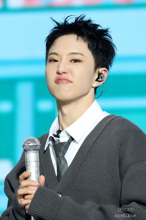 250320 SEVENTEEN CARAT LAND 

누가 그랬어 뜌녕이

#세븐틴 #SEVENTEEN 
#권순영 #순영 #호시 #hoshi #ホシ