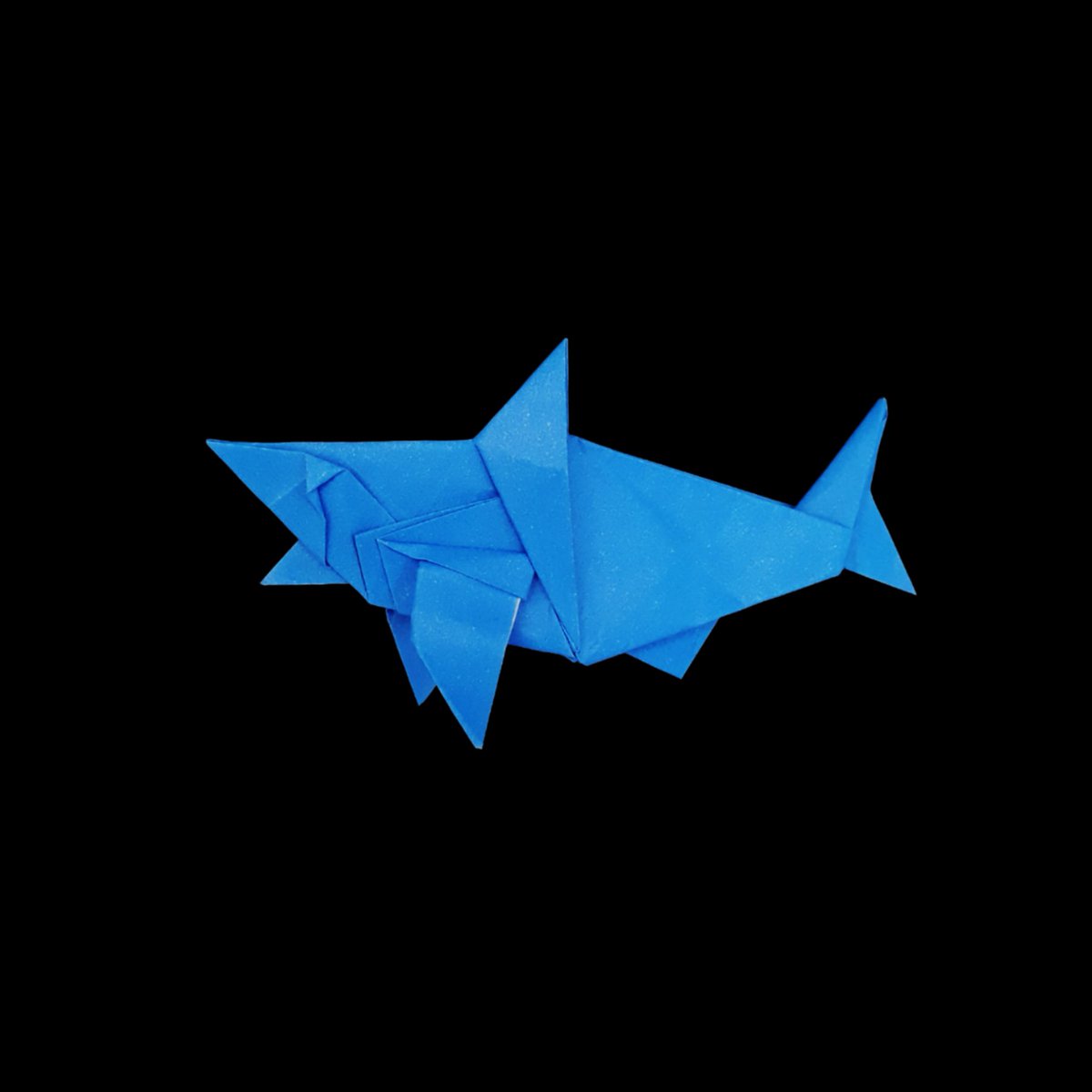 🦈🦈🦈🦈 
Shark by Muneji Fuchimoto

#折り紙 #origami