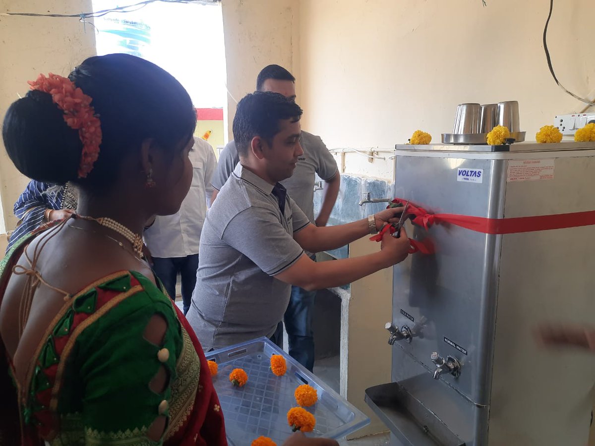 Transforming education in Thane! Mirae Asset Foundation supports Zilha Parishad Government School, Pillanze with new Washroom facilities, Water Purifiers, and Classroom Furniture, benefiting 166 Tribal students.

#EducationForAll  #TribalEmpowerment #MiraeAssetFoundation
