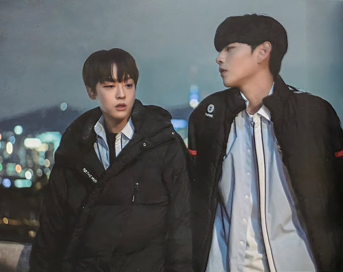 차여운 돕바 둘둘 싸매고 있는 태명하짤 같은게 존재해도 되?