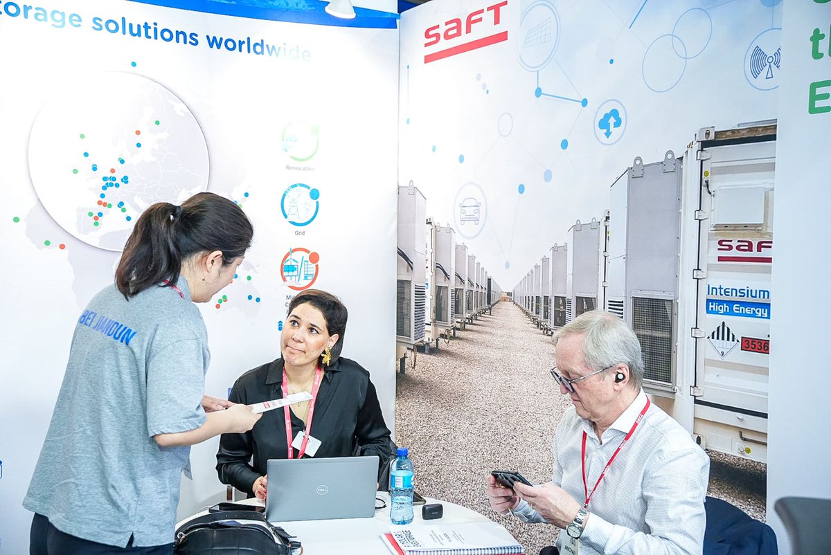 Have you said hello to some of the below top exhibitors yet? 👋

⭐️ GoodWe - #B258

⭐️ Saft - #C134 

⭐️ SKYWORTH SA - #C46 

Get your ticket here 👉  bit.ly/3QlxJn8 

📍NASREC: Johannesburg Expo Centre
🗓 25-27 March 2025

#SolarStorageAfrica