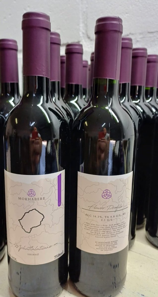 Mphatlalatsane Naleli ea Meso🌟The other side of the honies are here🍯🌸💕. These things are flying off the boxes before the boxes opened. 
Interesting is that people want them to keep them as bespoke collectibles because these ones are a first edition. 
Fascinating 🌺 🦋 ✨️