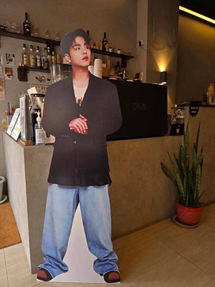 🌕BobbyBDayOnTheMoon🌕 tweet media