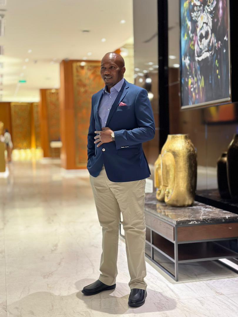 Daniel chonchorio Nyamohanga.

Mnamo siku ya jumapili tarehe 22 march Daniel chonchorio nyamohanga alipotea katika mazingira ya kutatanisha. Aliondoka kwenda kufanya jogging na mpaka sasa hajarejea.

Daniel ni baba, ni kaka, ni mume, ni mjomba.
Daniel ni kichwa cha familia, kuna