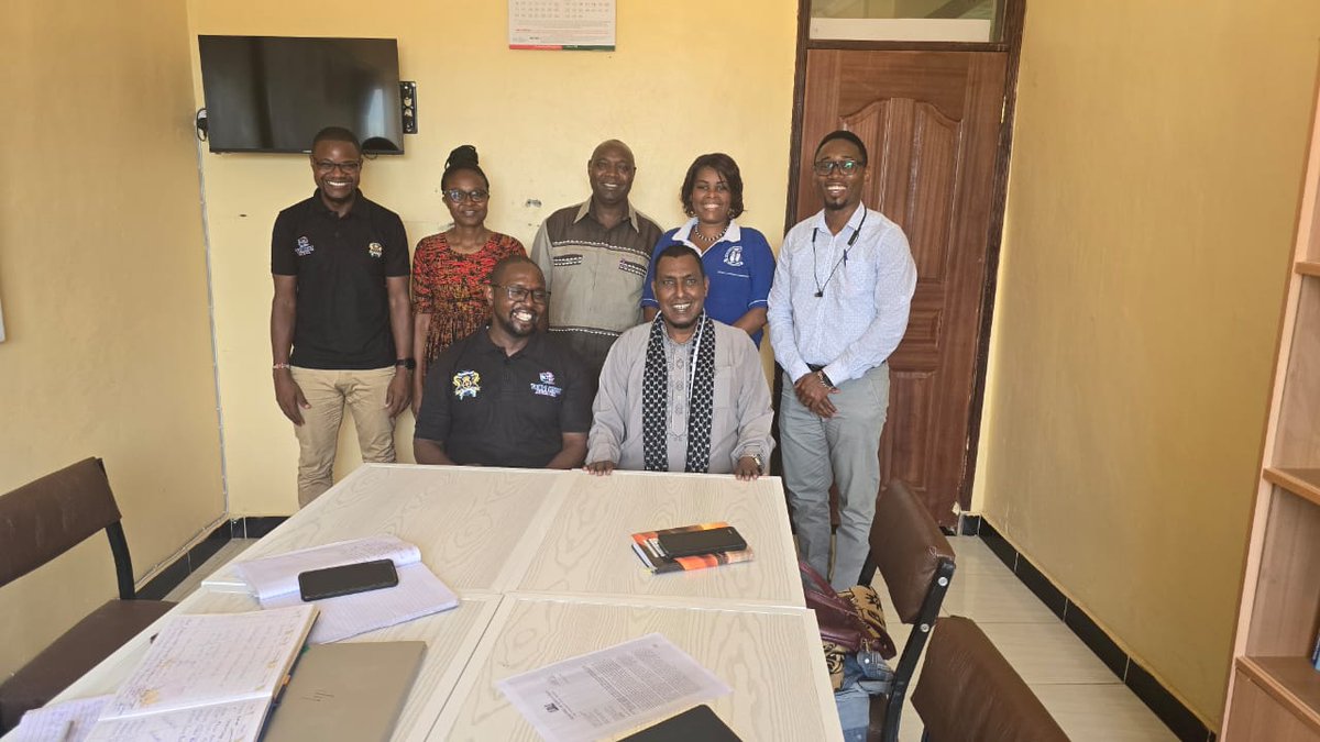 techkidzafrica's tweet image. Productive talks with Taita Taveta education leaders! We're gearing up for our #AdvancingComputingLiteracyProject with @RaspberryPi_org !
Empowering teachers with digital skills for the future. Thanks to all who joined!
#Tech4All #Kenya #Coding #Computing