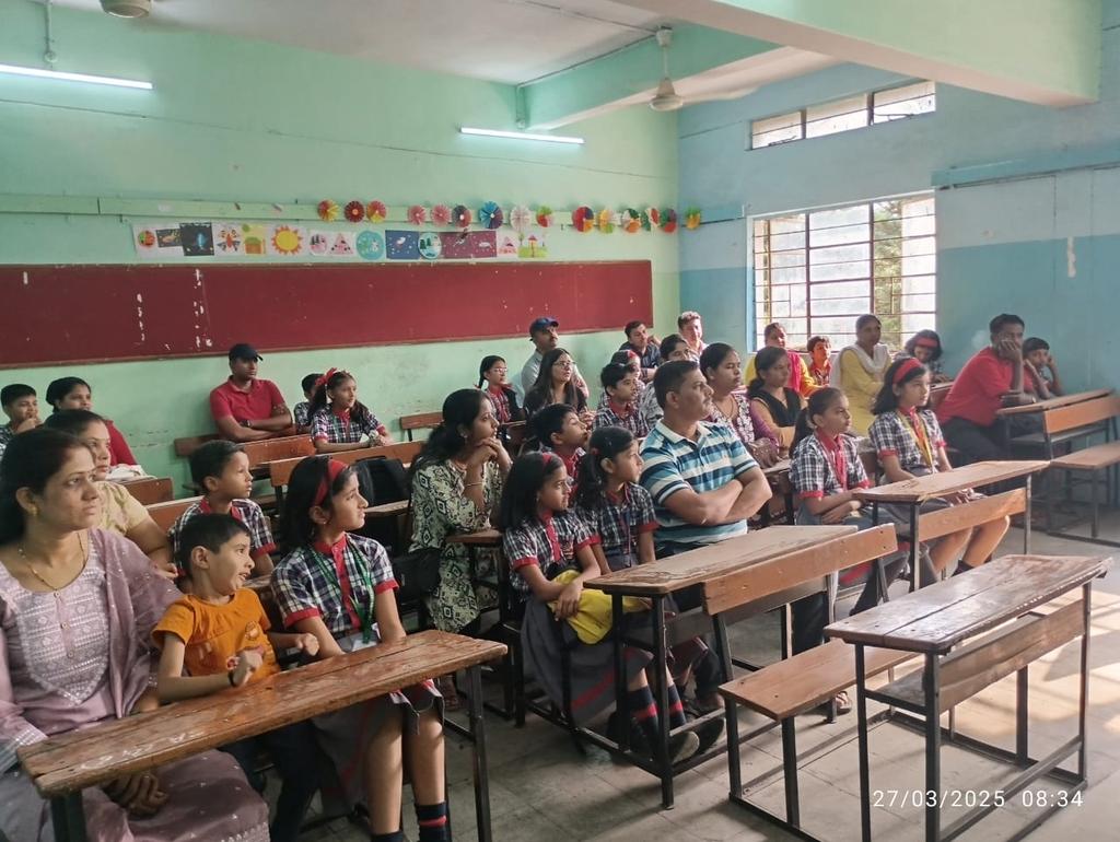 kv2_afspune's tweet photo. "Parents of Class 1 & 2 receiving Holistic Report Cards, capturing their children's overall growth���academics, skills, and well-being! 📚✨ A step towards comprehensive learning and development. #HolisticEducation #StudentGrowth #FoundationalYears"
@KVS_HQ @KvsMumbai https://t.co/kMcJL3zszd