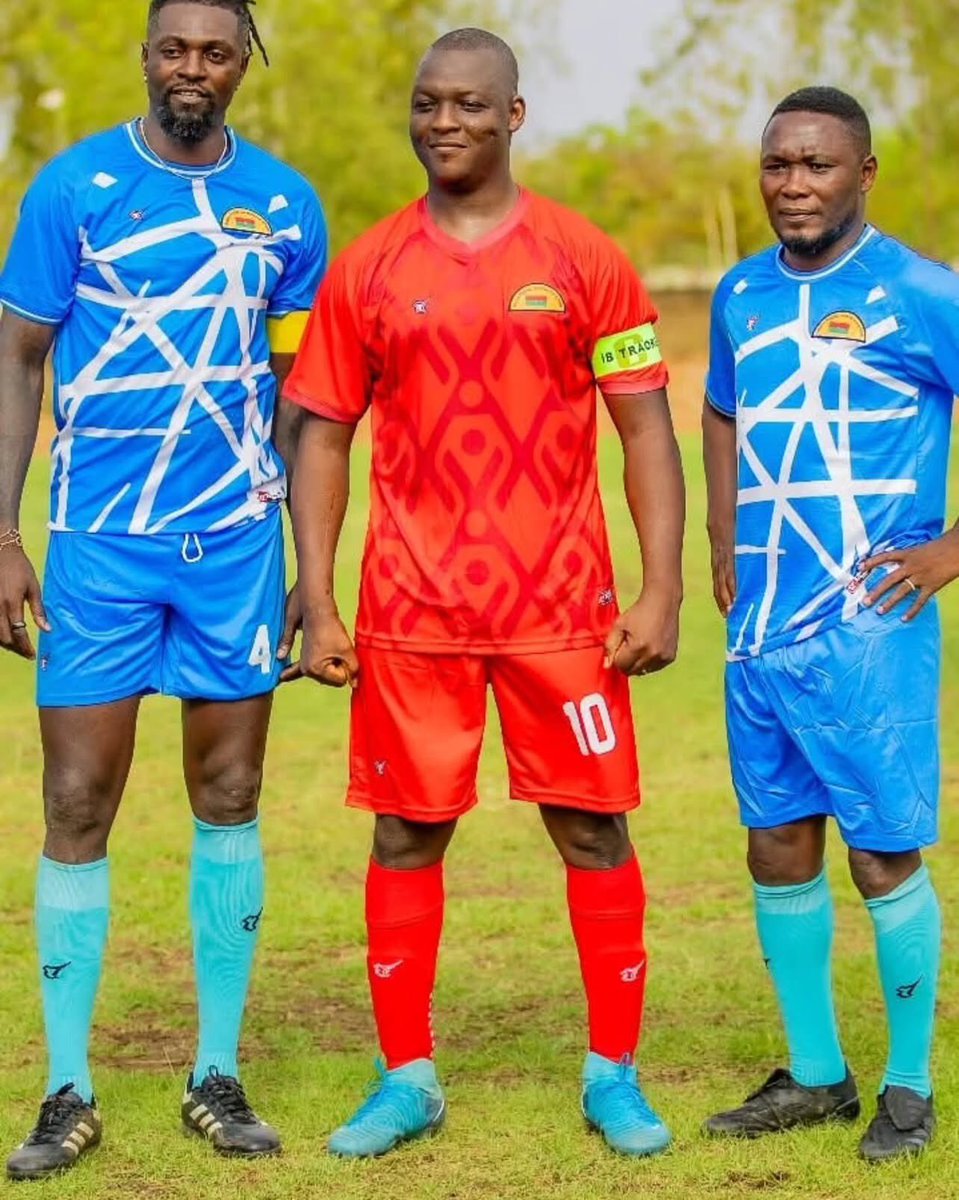 YAGILEVELvibes's tweet image. If you can get their names 
I have an offer for you ❤️❤️