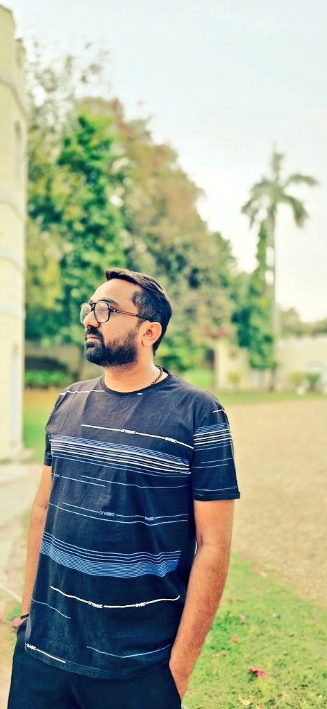 “Imagine all the people living life in peace . 

#peacefulworld #peaceful #world #PeaceAndLove #peaceispossible #mayurkachhadiya