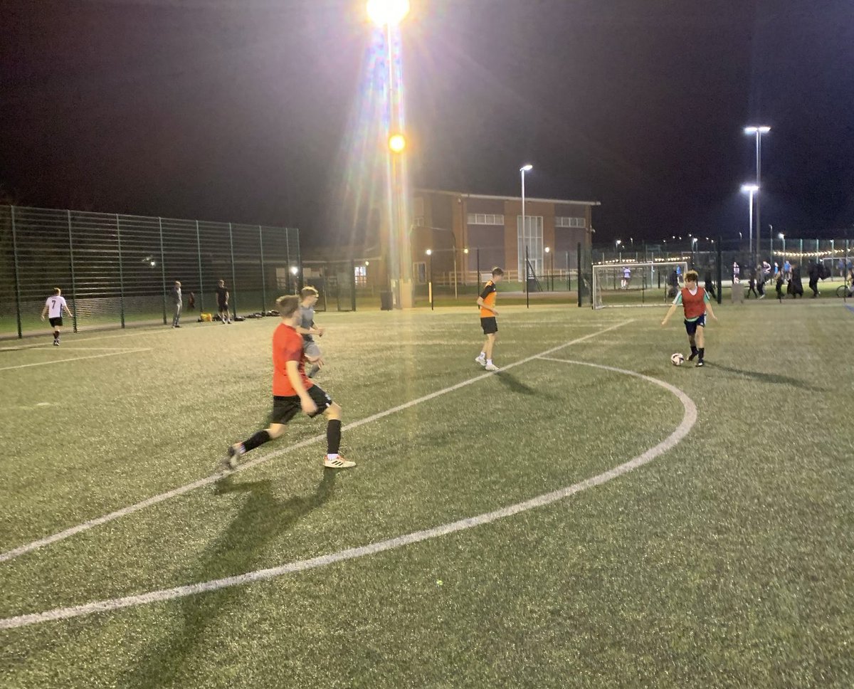 Derry Hill Utd FC tweet media