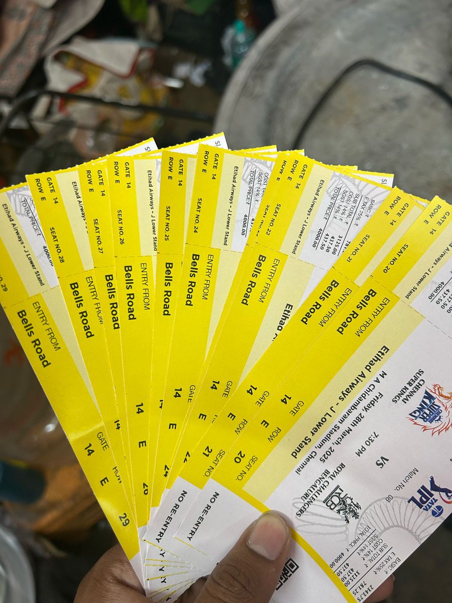 Narpatmali025's tweet photo. I have 10 tickets C Stand #CSKvsRCB I am going to giveaway the 2 ticket 

Rules for giveaway 
1.follow &amp; like &amp; retweet
2.comment RCB
#cskvsrcbtickets #ipltickets https://t.co/1azMQCKI0s