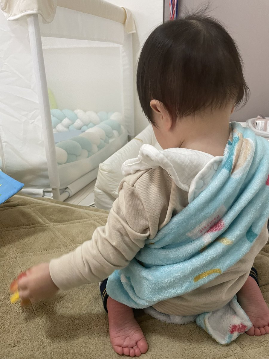 naa_abm's tweet photo. 今更だけど、あべまのグッズに双子兄君が大ヒット🥰

ブランケット新しいの買おうって思ってたところのグッズだったから本当にラッキーで毎日お世話になってます☺️
あべまありがとう～！新曲もドラマも楽しみにしてる～😍
#阿部真央
 #ディアマイベイビー
#あべまにあ https://t.co/pl5X02eXNe