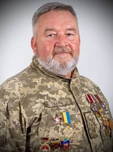 Serhii_Sokolov's tweet photo. Голодування, яке оголосив 🇺🇦 полковник І.Лапін, означає для нього майже смерть, бо він має болячки, які потребують ретельного слідкування за харчуванням та прийому пігулок.
👇
Шалений кіт.
На росії судять українських військових. І в Україні також… судять українських https://t.co/6KWjMSRAdw