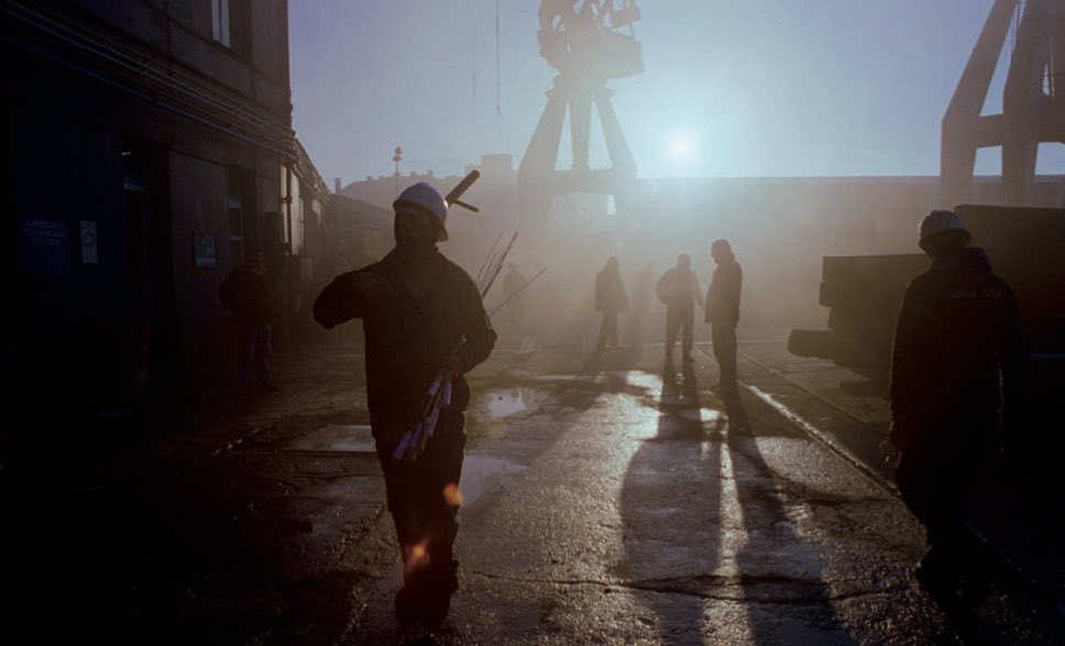 Trabajador de Naval Gijón con “voladores”.
Fotografía de Iván Martínez.
Colección del Museo del Pueblo de Asturias.