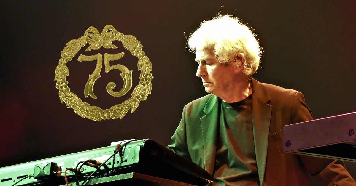 it_Website's tweet image. TONY BANKS wird heute 75 Jahre alt - Herzlichen Glückwunsch!
t.ly/NBysg
#tonybanks #happybirthdaysuga
Foto: Vero Pelletier