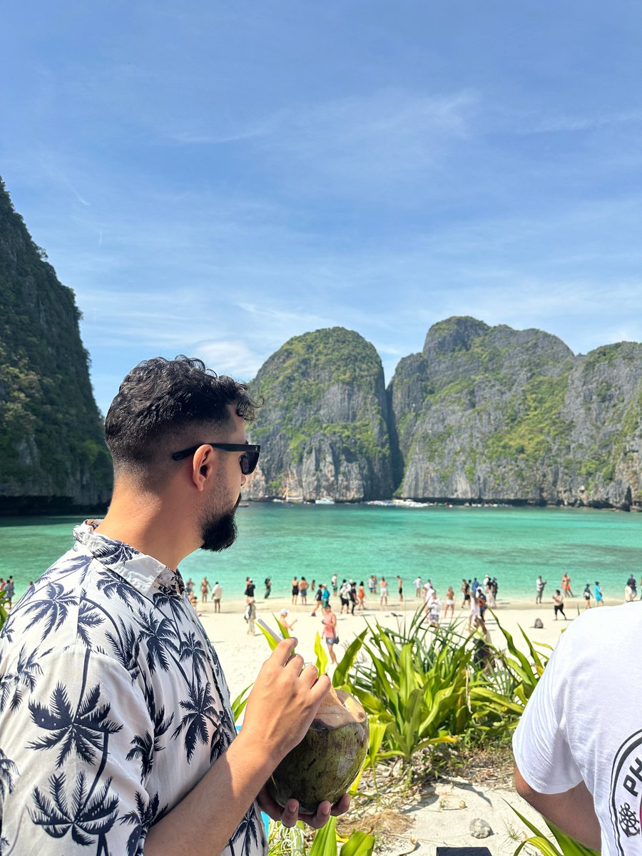 OriginalSicksec's tweet photo. The details on this is unbelievable #Mayabeach https://t.co/kRdngK9gg1