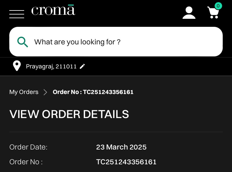 i_varunshukla's tweet image. @cromaretail this is the the sort of experience of buying an expensive phone from you first time -outer polybag sheet open, box covered with pen marks with damaged and and old box-   that too after paying packaging fee. #ZeroQualityControl

Cc: @Apple @Flipkart