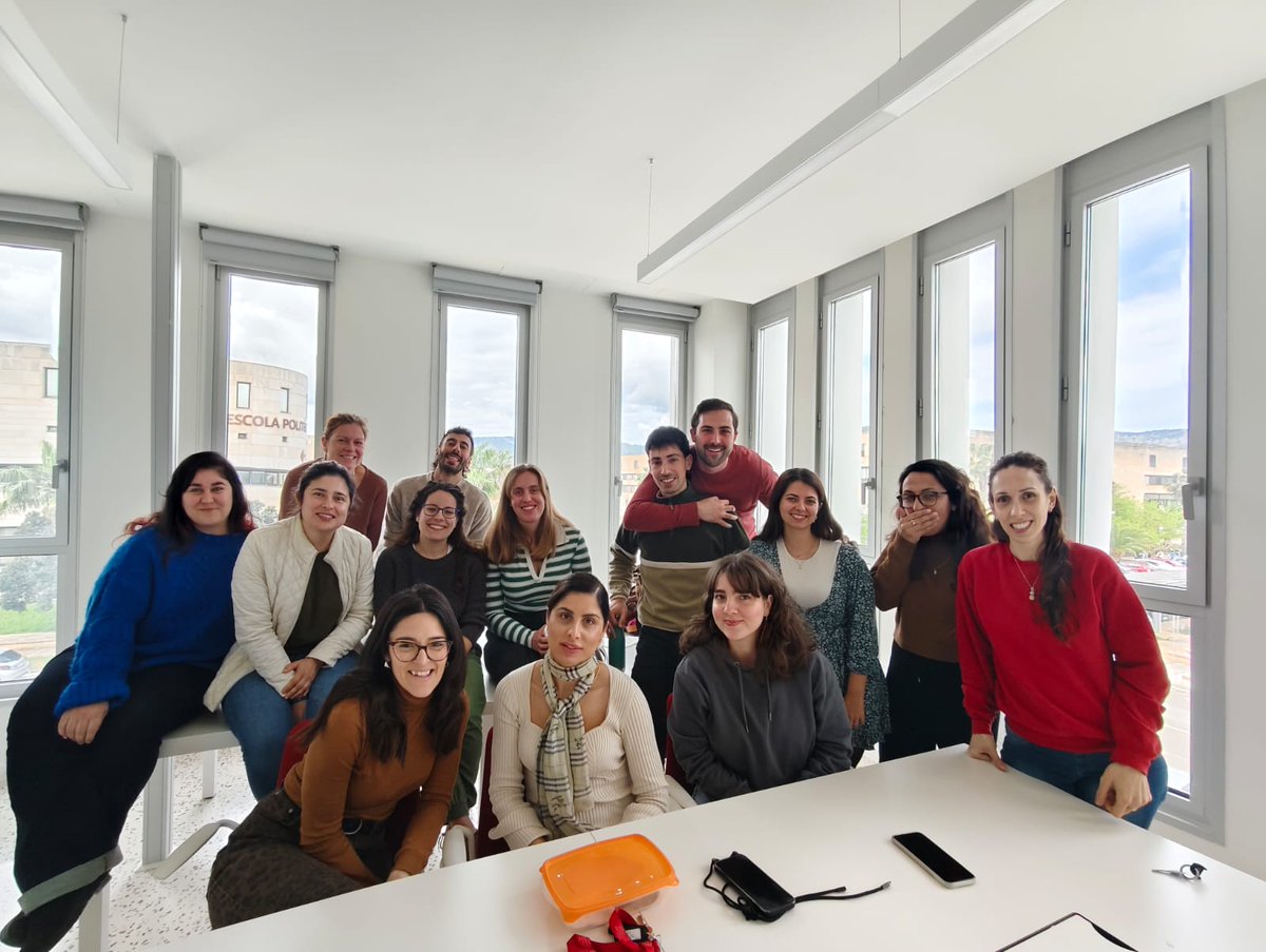 GlobalHealth_rg's tweet image. Esta semana hemos despedido a nuestro compañero Pablo Álvarez. Va a realizar sus últimas prácticas de Enfermería a Gambia. ¡Le deseamos suerte y éxito!
#UIB #Enfermería #Cooperación #GlobalHealth