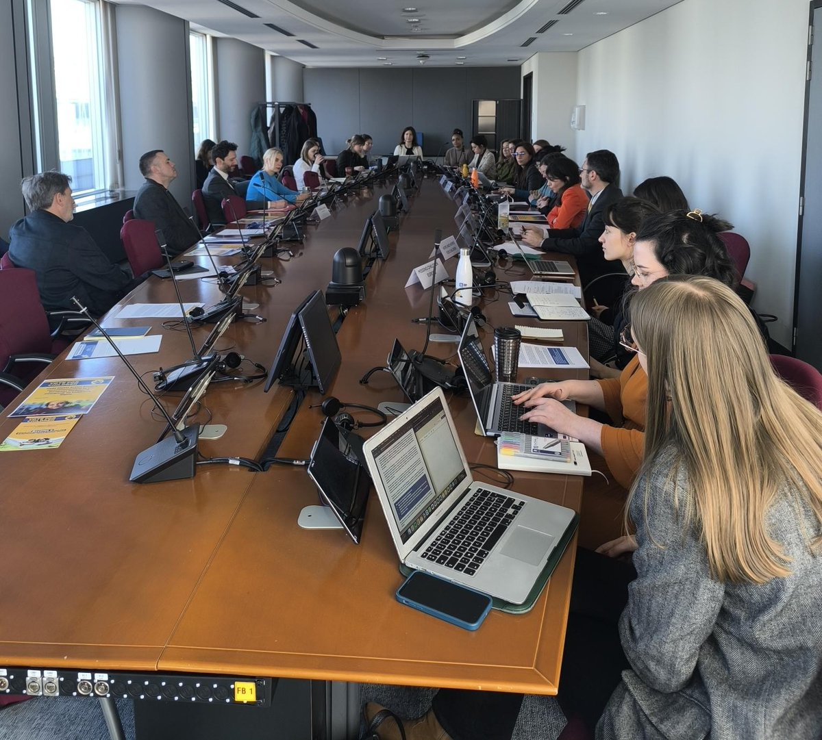 HopeandHomes's tweet photo. 1/3 How can the EU ensure children’s rights are at the heart of its policies? This is the central question discussed today between the Child Rights Action Group (CRAG), the largest network of child rights organisations at EU level, and the
@Europarl_EN
Child Rights Intergroup. 🧵 https://t.co/dtFEw2Oc0B
