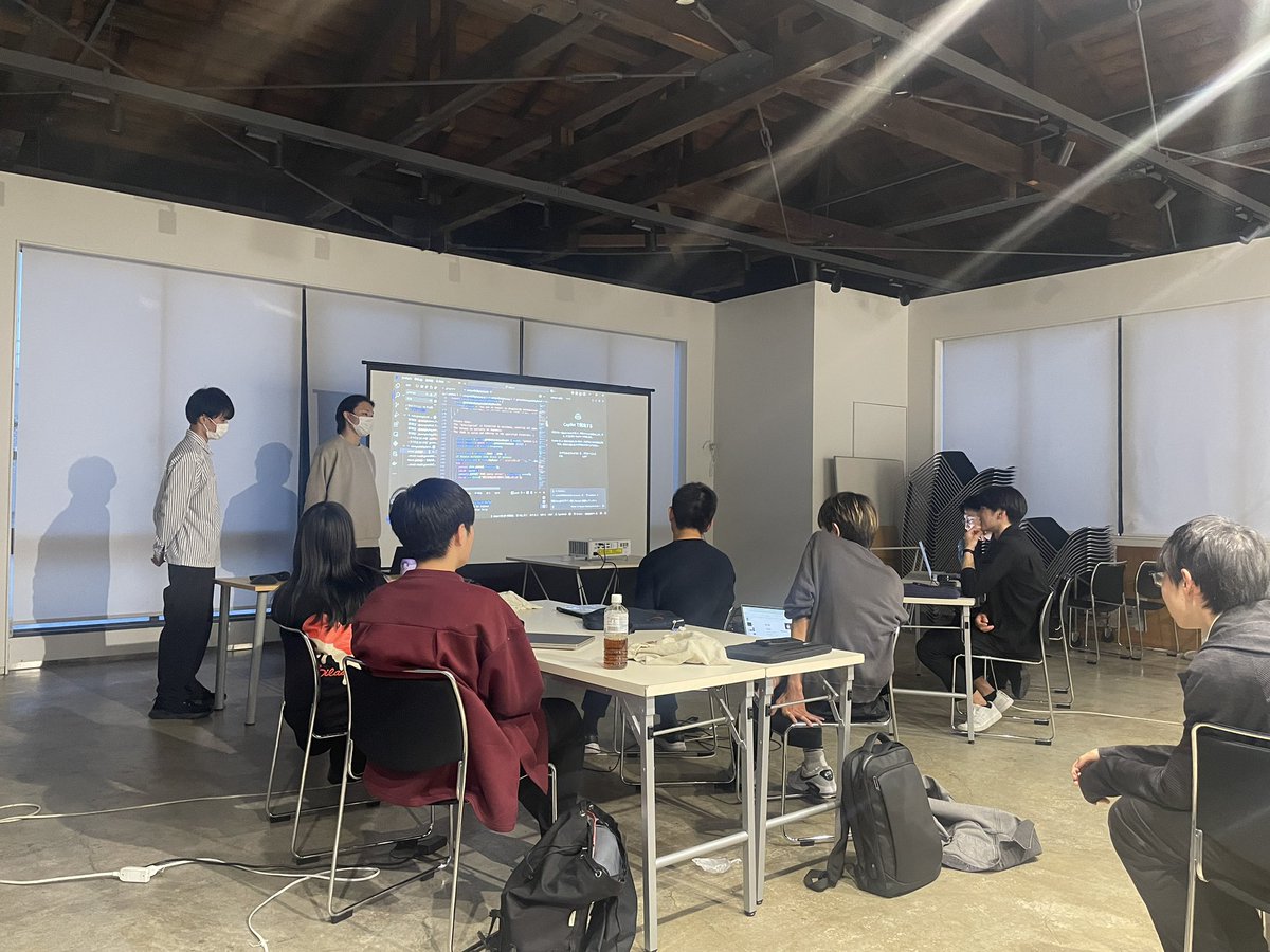 KU_ENG_5skip's tweet photo. 【1週間にわたるハッカソン終了！】

1週間にわたって実施した5skip主催のハッカソンが終了しました！

今回はAIを活用したプロダクト開発ということで競ってもらいましたが、どのチームも面白いアイデアを実装できていて素晴らしいなと思いました！

また開催するので興味がある方はぜひ5skipまで！ https://t.co/3URhQMQVWl