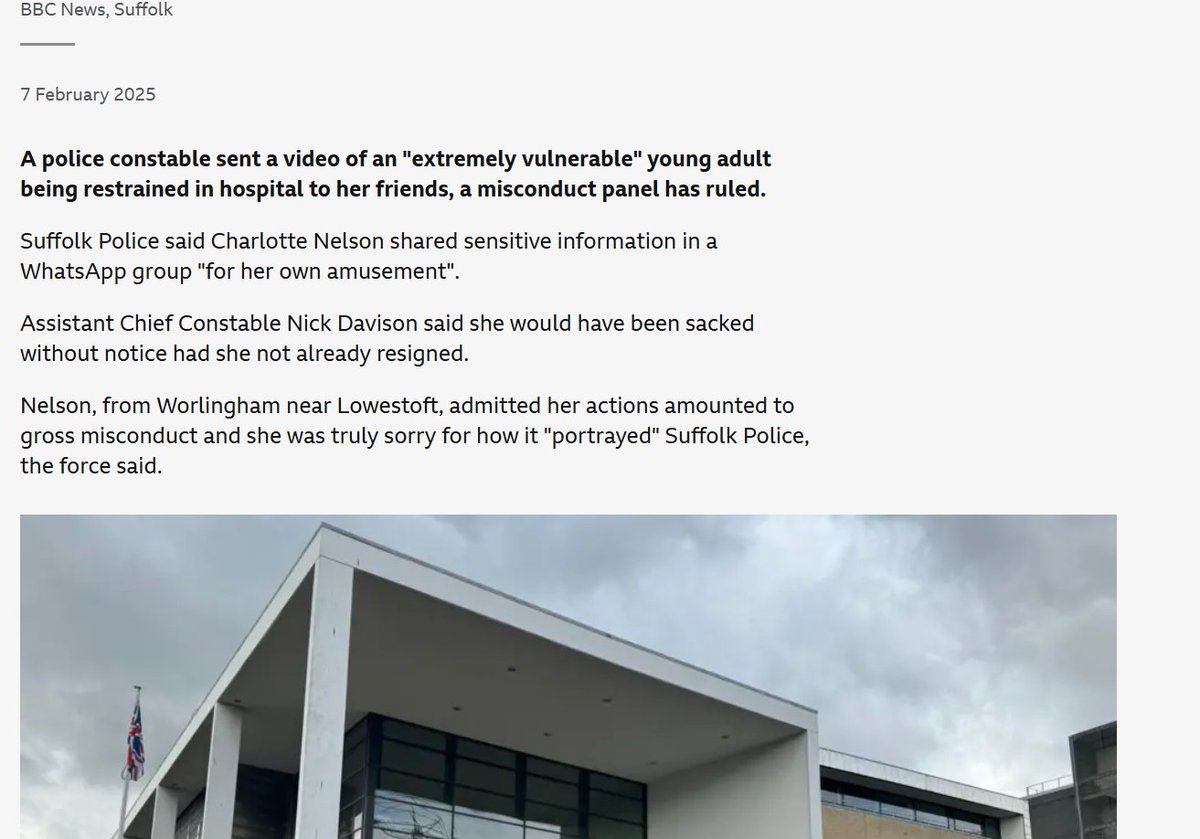 warroomSOE's tweet photo. Oh how lovely, if anyone had any doubts about if Suffolk police would share any information about you, then here you have it folks. For her own amusement. https://t.co/Je0POGyRWo